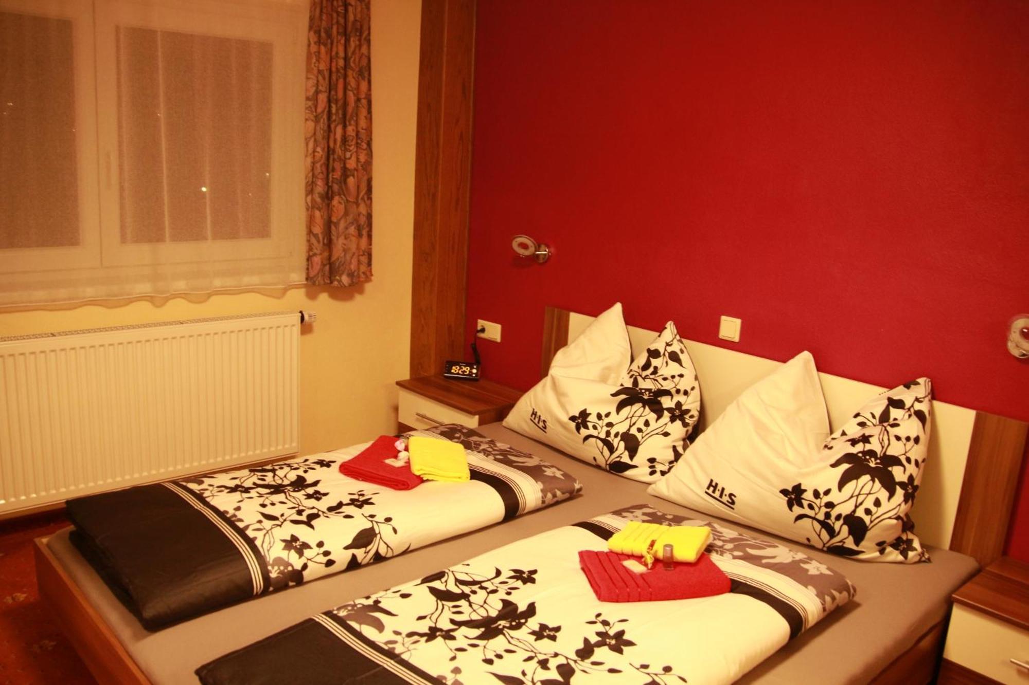Hotel Haus Kartoner à Schladming Chambre photo