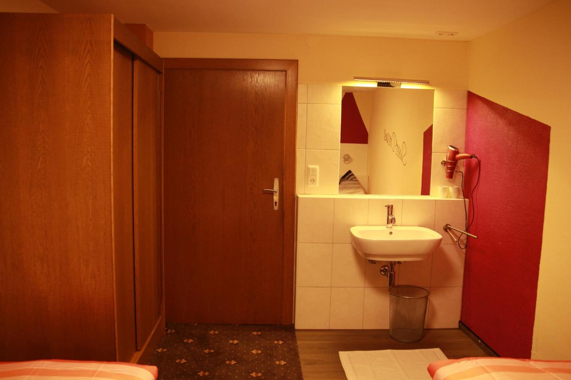 Hotel Haus Kartoner à Schladming Chambre photo