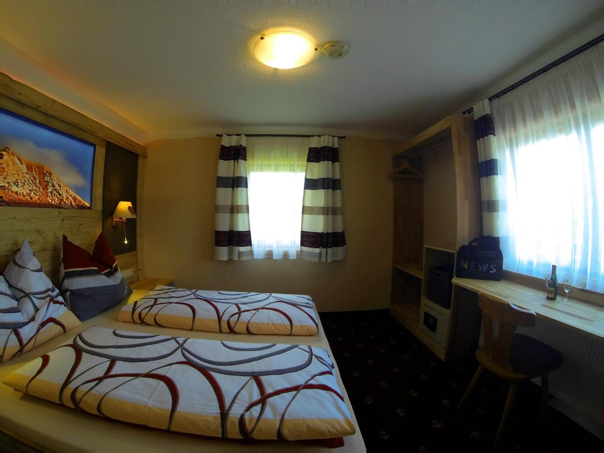 Hotel Haus Kartoner à Schladming Chambre photo